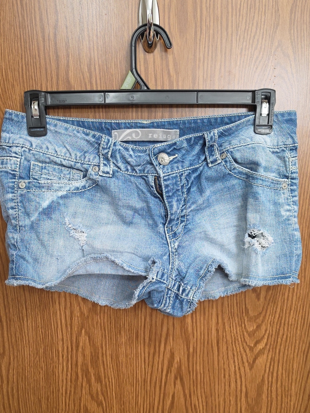 refuge Light Wash Distressed Denim Shorts